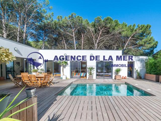 AIGUES MORTES VILLA T5 PISC