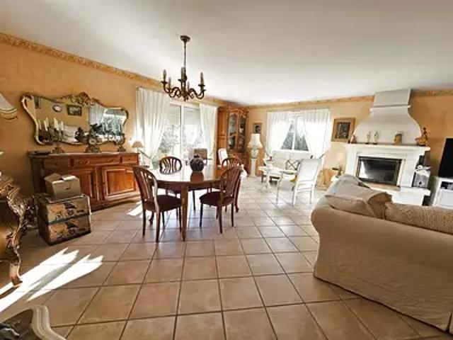Aigues Mortes 30220 Achat / Vente maison 4 pièces t4