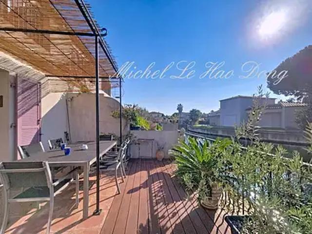 Aigues Mortes 30220 Achat / Vente maison 4 pièces t4 terrasse balcon