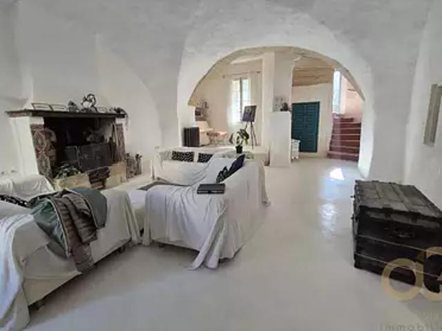 Aigues Vives 30670 Achat / Vente maison 8 pièces t8