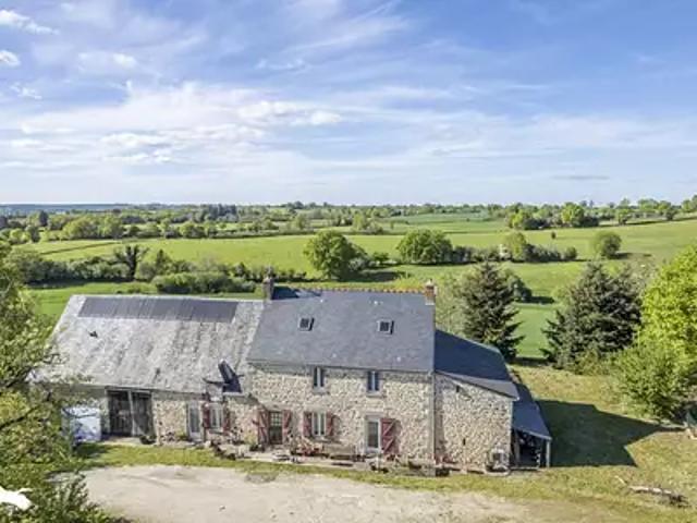 Aigurande 36140 Achat / Vente maison 9 pièces t9 parking