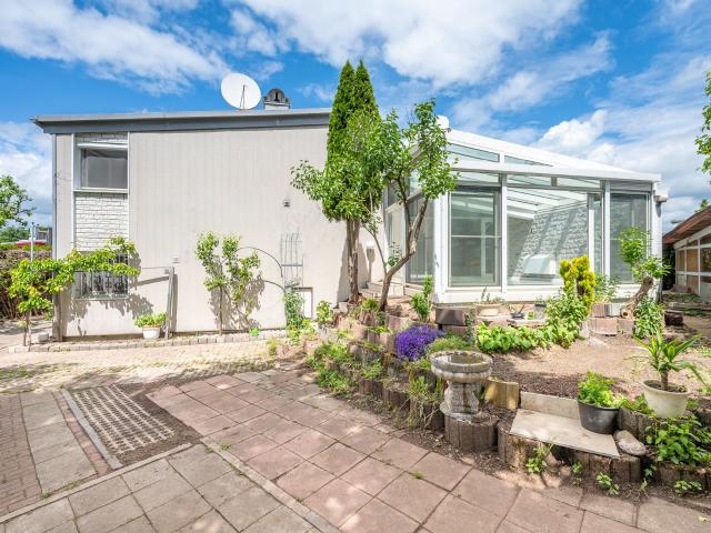 AIGNER Charmantes Reiheneckhaus mit Garten in Süd West Ausrichtung