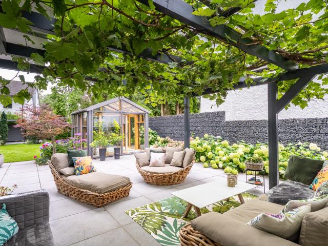 AIGNER Design trifft Lebensqualität – Exklusive Doppelhaushälfte in Solln