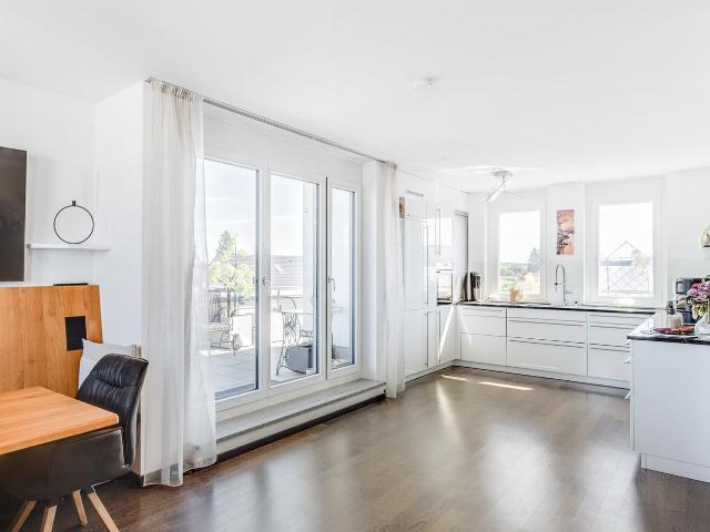 AIGNER Stilvolles Penthouse mit umlaufender Dachterrasse – exklusives Wohnen mit Urlaubsfeeling