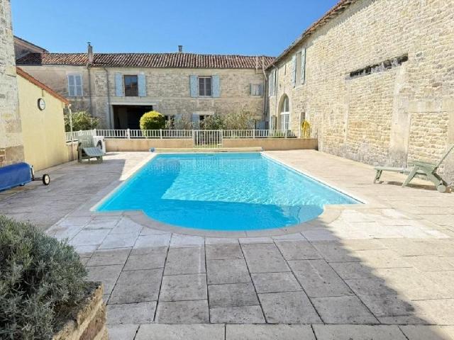 Aigre Vente Maison 16