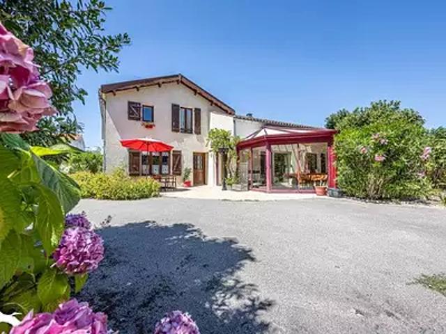 Aigrefeuille d'Aunis 17290 Achat / Vente maison 7 pièces t7 parking