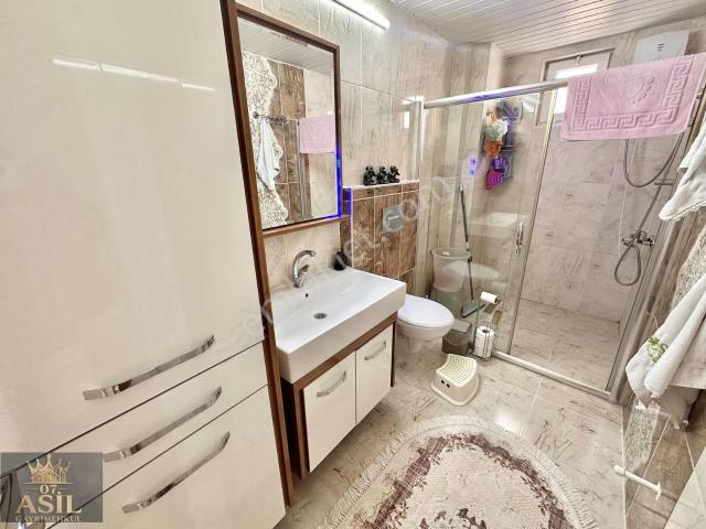Aile Apartmanı Geniş Bakımlı Krediye Uygun 3+1 Daire