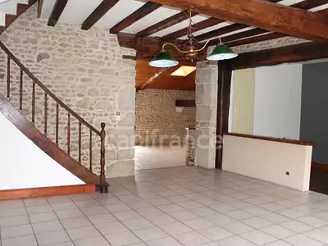 Airvault 79600 Achat / Vente maison 7 pièces t7 terrasse cave