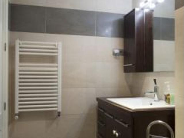 Airy apartamento de 2 dormitorios en alquiler cerca del río Manzanares en Usera