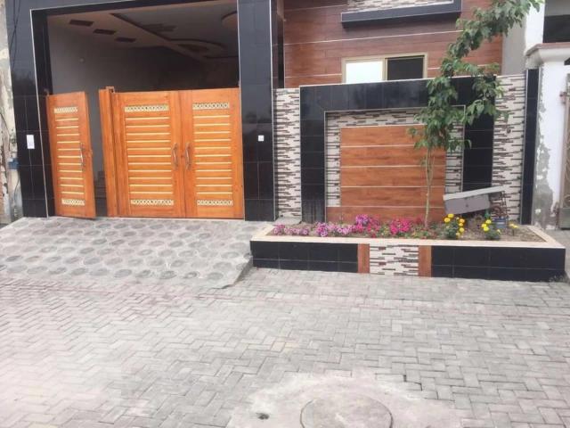 Airy spacy big rooms located at millat road Faisalabad ID 66756