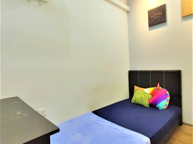 Air Cond Room, 3min walk to KTM Padang Jawa, Male Only Suria Jaya e SOFO, Shah Alam