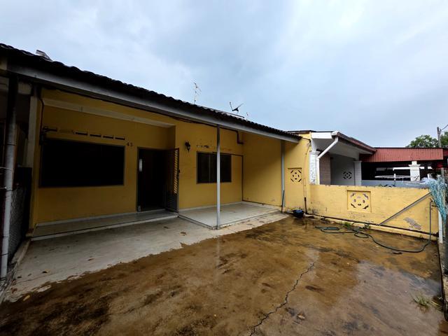 Air Keroh Taman Muzaffar Syah Single Storey Terrace