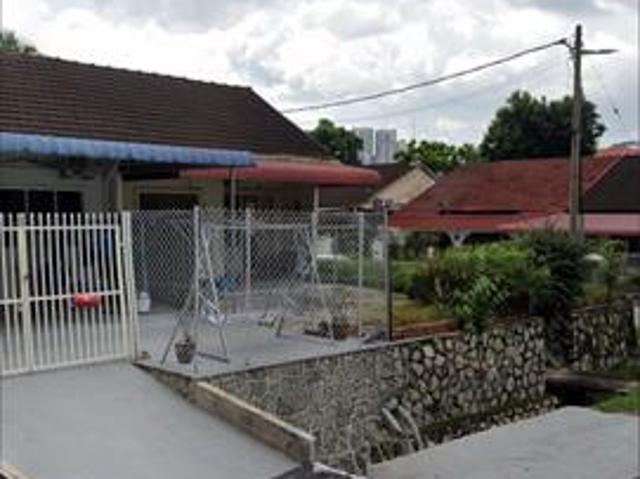 Air Itam Reservior Garden 1sty Terrace Corner 2200sf