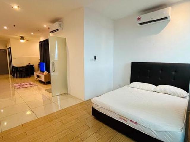 Airbnb Ready Fully Furnished Manhattan Suite For Sale