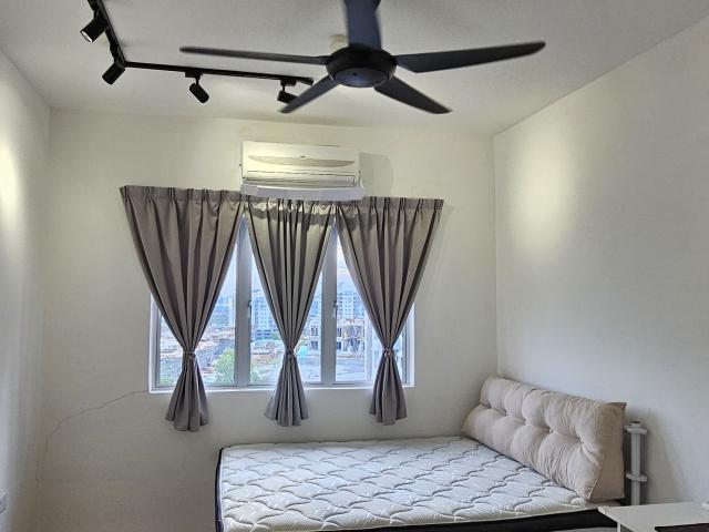 AIRCON Master Room Included Utilities at Bandar Sungai Long, Kajang