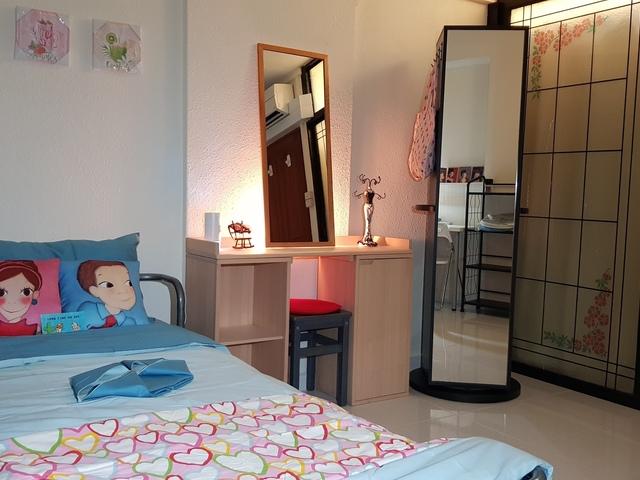 Aircon Room at Tampines for Rent for Female Professional