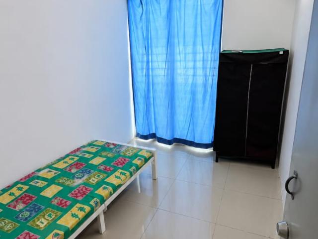 Aircond Room For Rent @ Bandar Botanic Klang | Near AEON Mall Bukit Tinggi, Lotus & GM Klang