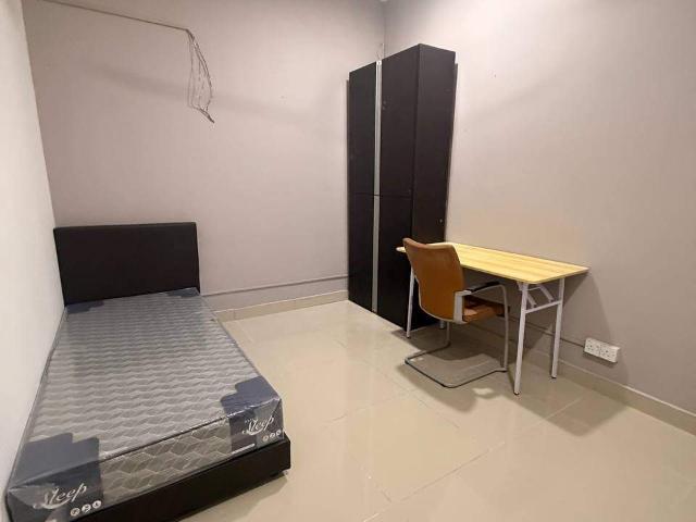 Aircond Room @ Shah Alam | Weekly Cleaning Included