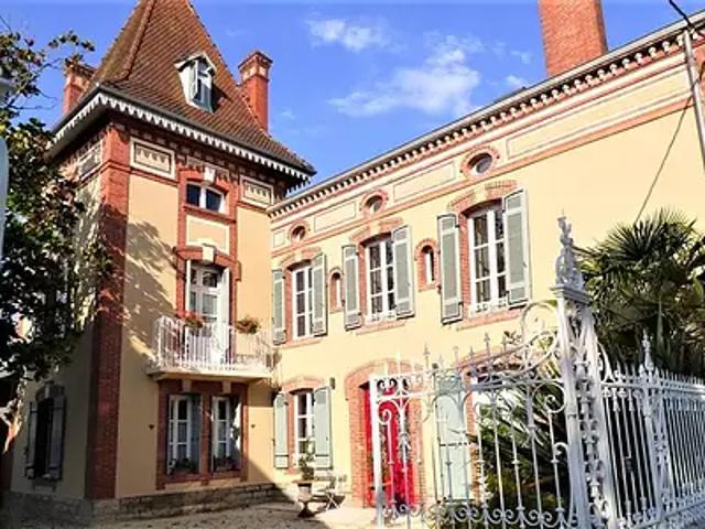 Aire sur l'Adour 40800 Achat / Vente maison 29 pièces t29 piscine jardin