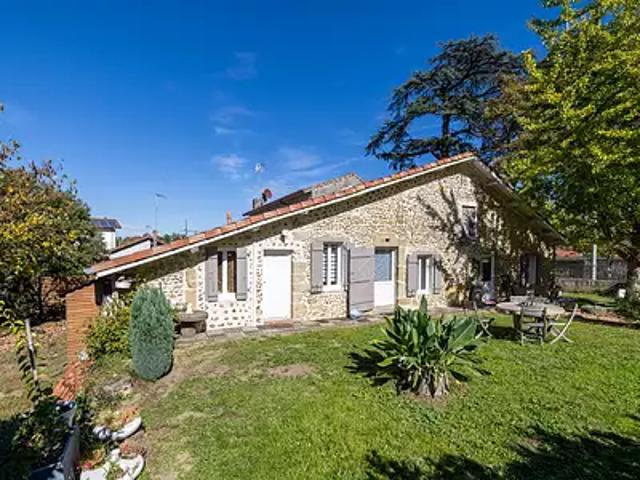 Aire sur l'Adour 40800 Achat / Vente maison 4 pièces t4 au dernier étage