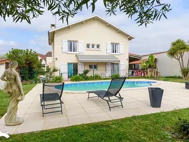 Aire sur l'Adour 40800 Achat / Vente maison 5 pièces t5 parking