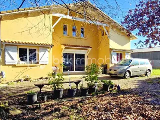 Aire sur l'Adour 40800 Achat / Vente maison 7 pièces t7 terrasse