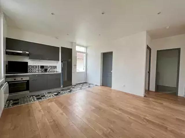 Aire sur l'Adour 40800 Location appartement 4 pièces t4
