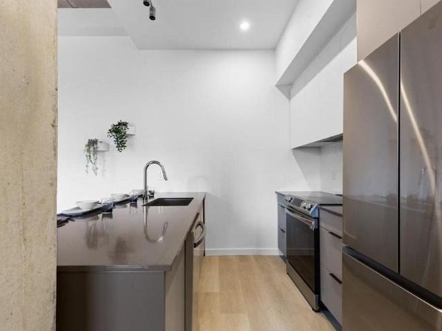 Airlie sur le fleuve 1 Bedroom Apartment for Rent at 550 80e Av, Montréal, QC H8R 2T6 LaSalle