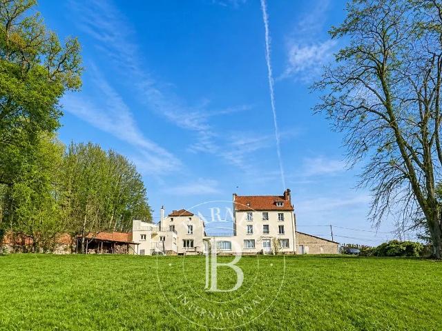 Aisne Maison de campagne 428m² Château Thierry