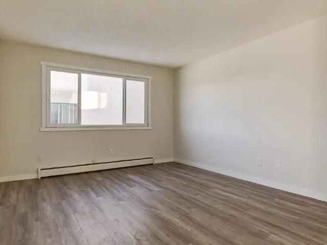 Aiva Manor 1 Bedroom Apartment for Rent at 10033 154 St Nw, Edmonton, AB T5P 2H1 West Jasper Place