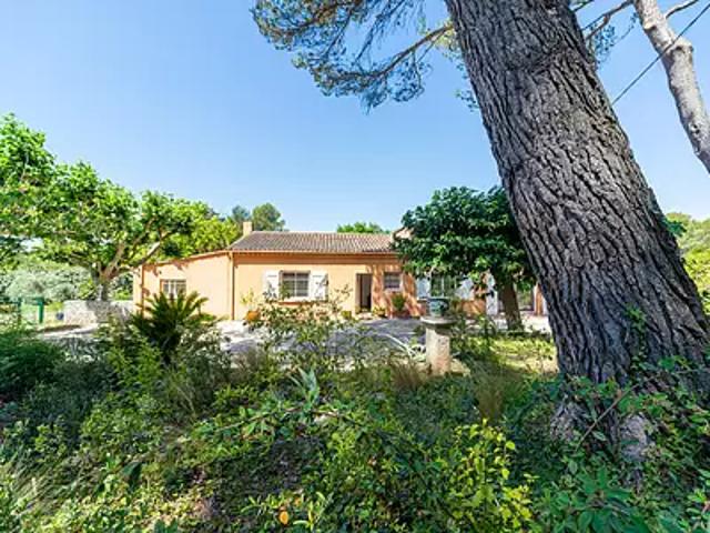 Aix en Provence 13090 Achat / Vente maison 6 pièces t6 au dernier étage piscine