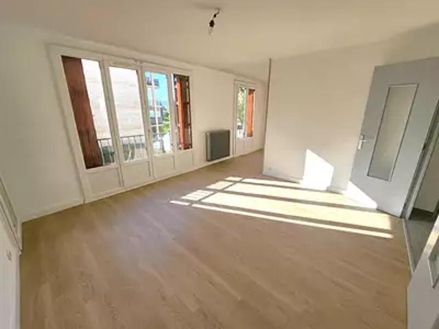 Aix en Provence 13090 Location appartement 3 pièces t3