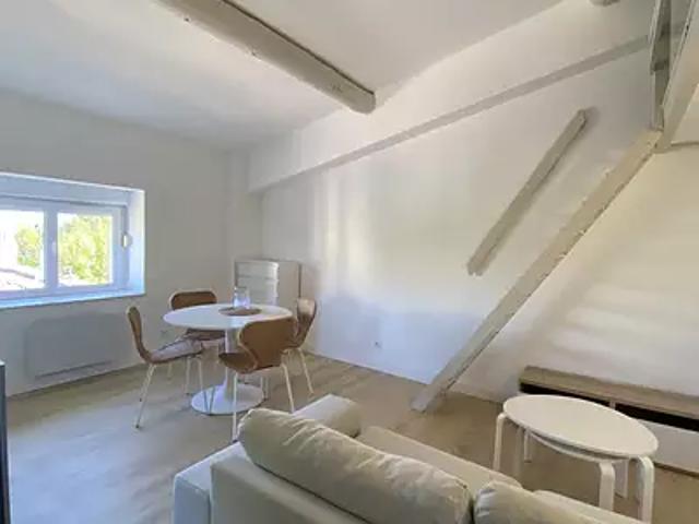 Aix en Provence 13090 Location appartement 1 pièce t1 au dernier étage