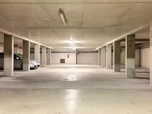 Aix en Provence 13090 Location parking