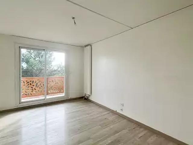 Aix en Provence 13100 Achat / Vente appartement 3 pièces t3 terrasse