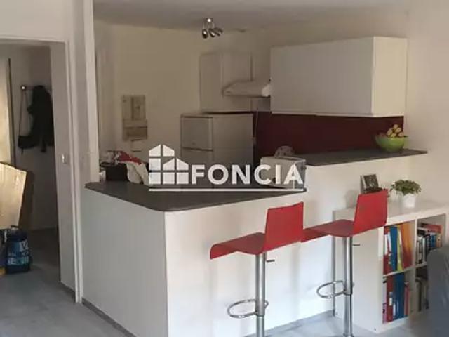 Aix en Provence 13100 Achat / Vente appartement 2 pièces t2 au dernier étage