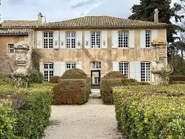 Aix en Provence 13100 Achat / Vente maison 10 pièces t10 piscine