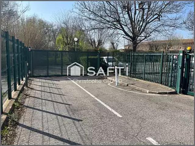 Aix en Provence 13100 Achat / Vente parking