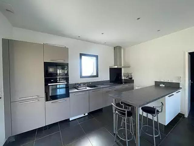 Aix en Provence 13100 Location appartement 2 pièces t2 parking