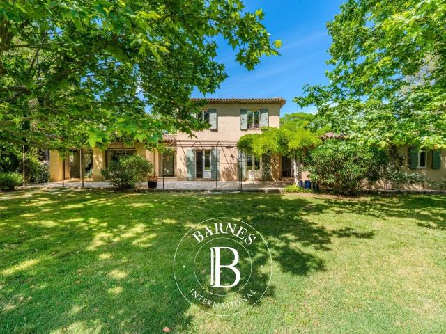 Aix En Provence Celony Proche Centre Ville Maison Calm. 191m² Aix en Provence