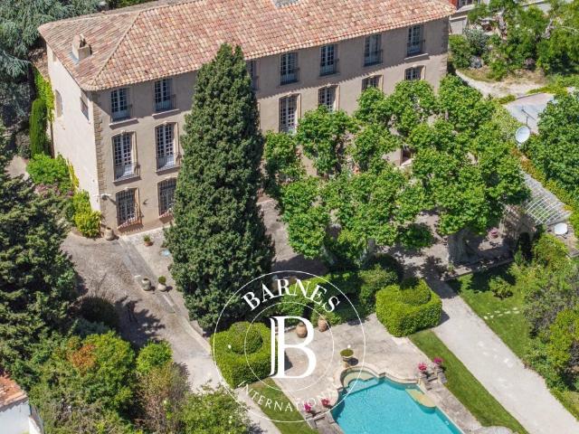 Aix En Provence Centre Ville Bastide Xviieme Siecle 500. 639m² Aix en Provence