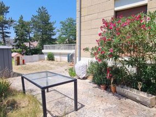 Aix en Provence: Appartement avec terrasse et jardin