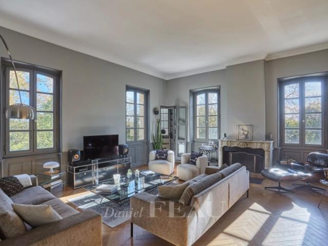 Aix en Provence Appartement de standing dans un chateau