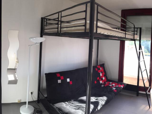 Aix en Provence Appartement meublé 1 pièce 15.17 m² avec balcon
