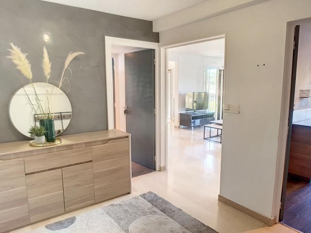 Aix en Provence Appartement T3 rénové et meublé à neuf Centre ville à pieds