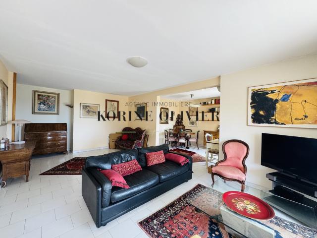 AIX EN PROVENCE: Appartement T5