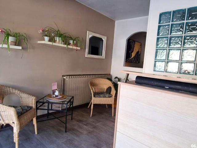AIX EN PROVENCE – DROIT AU BAIL À CÉDER – LOCAL COMMERCIAL 74 m²