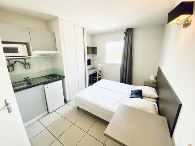 AIX EN PROVENCE INVESTISSEURS 18M2 TOUTES OPTIONS VENDU LOUE OU NON LOUE