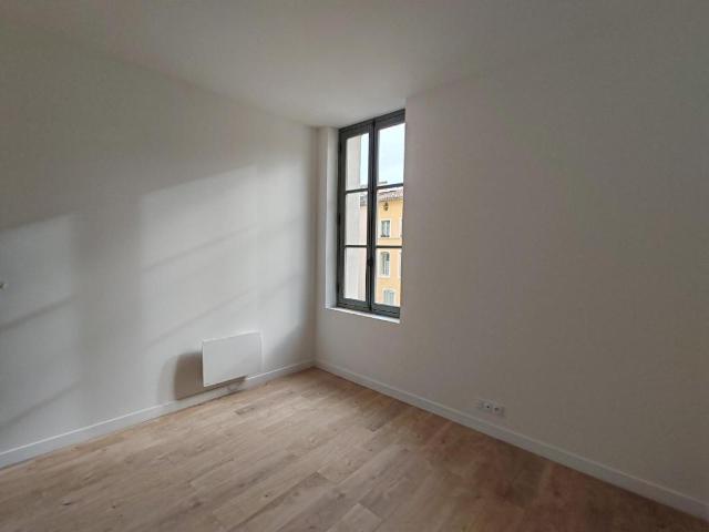 Aix en Provence Location Appartement 13