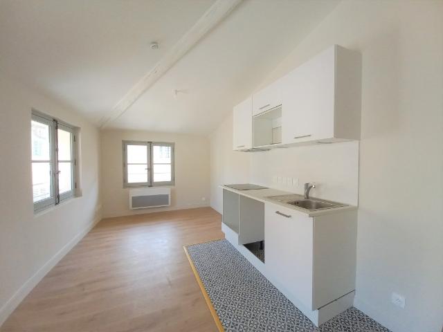 Aix en Provence Location Appartement 13